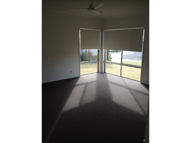 28 Santa Maria Drive, Urraween QLD 4655