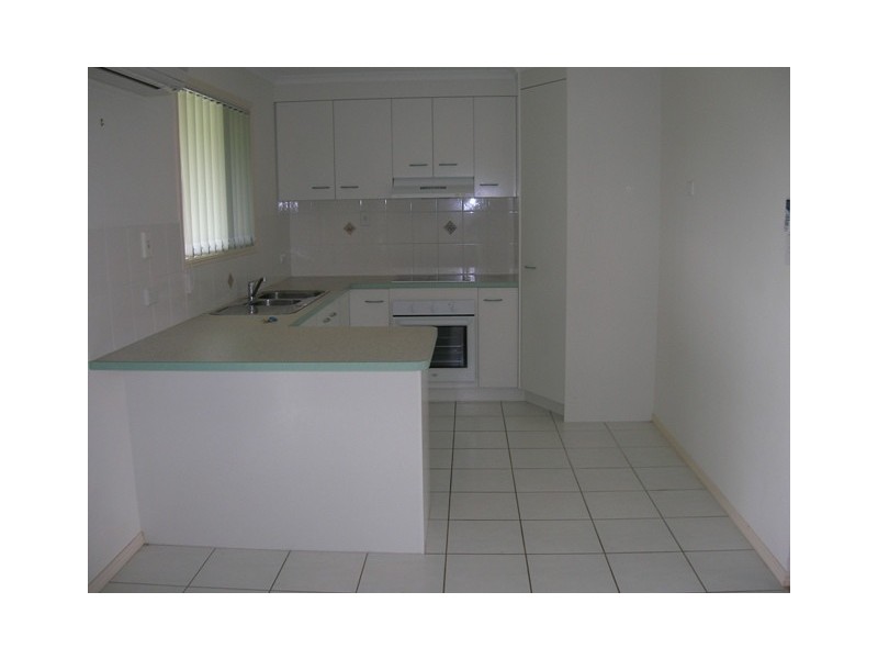 24 Kestrel Court, Eli Waters QLD 4655