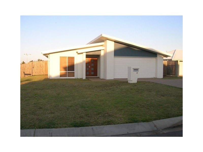 19 Seacrest Drive, Wondunna QLD 4655