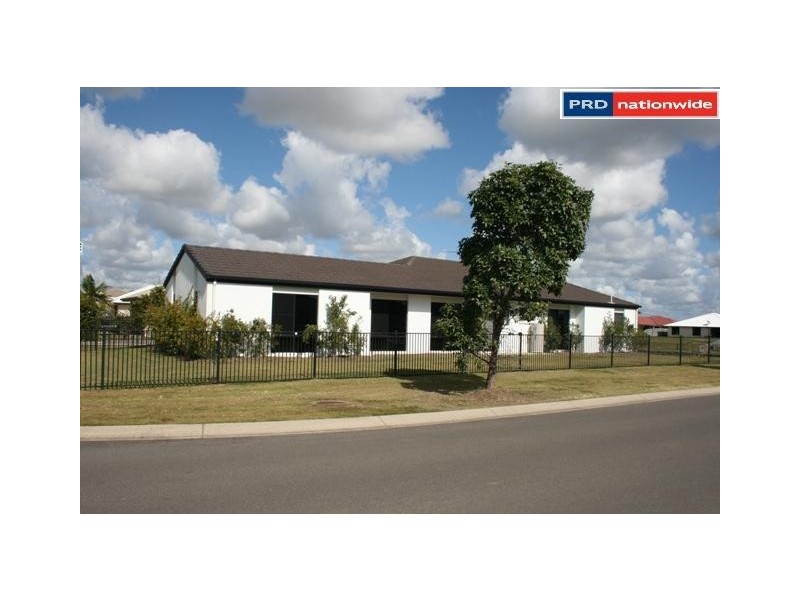 1 Lady Nelson Drive, Eli Waters QLD 4655