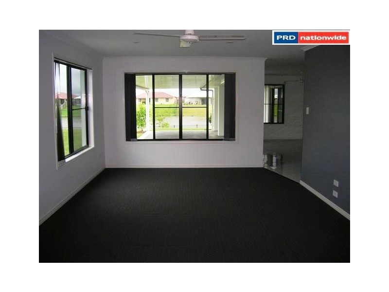 1 Lady Nelson Drive, Eli Waters QLD 4655