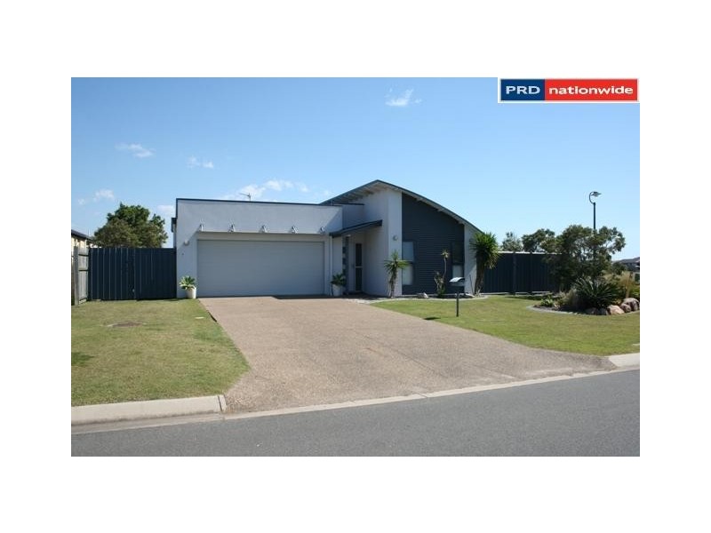 64 Earl St Vincent, Eli Waters QLD 4655