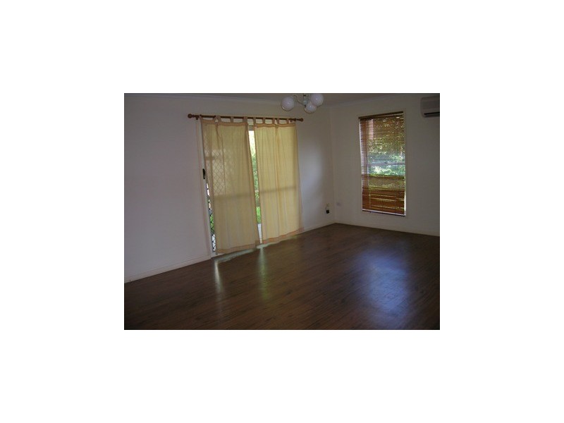 759 Boat Harbour Drive, Urangan QLD 4655