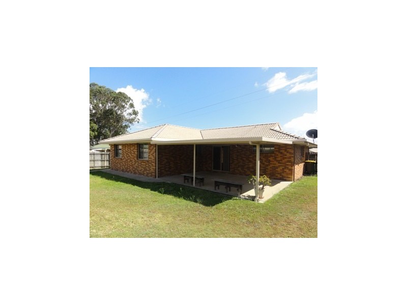 93 Colyton Street, Torquay QLD 4655
