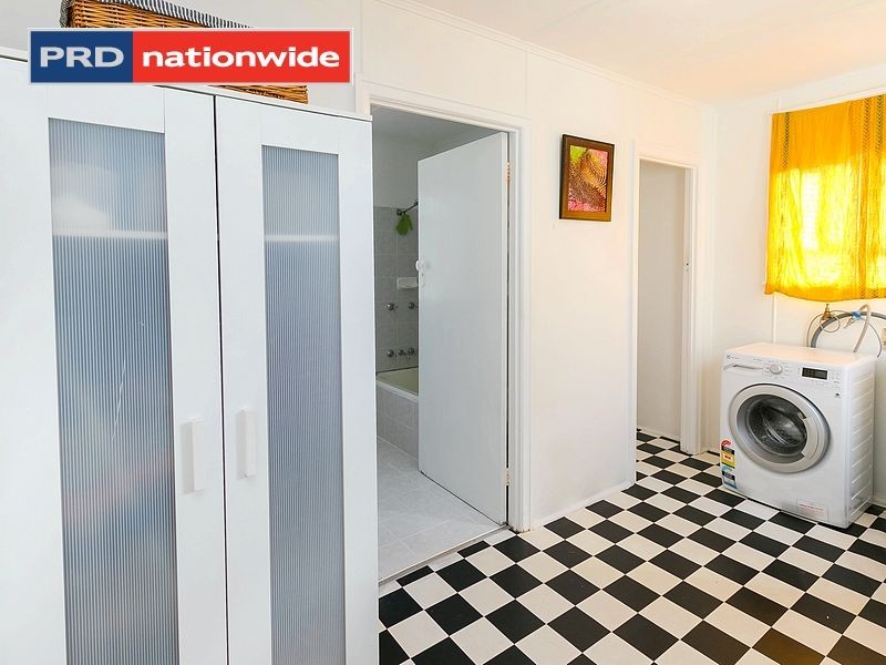 11 Barnstaple Street, Torquay QLD 4655