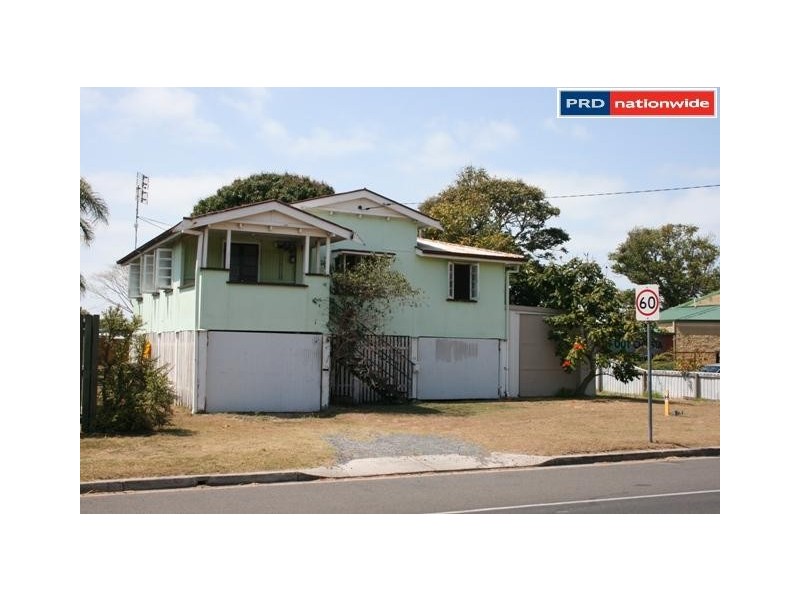 28 Elizabeth, Urangan QLD 4655