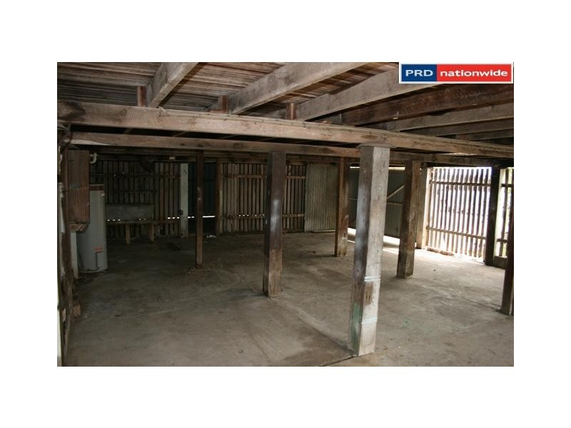 28 Elizabeth, Urangan QLD 4655