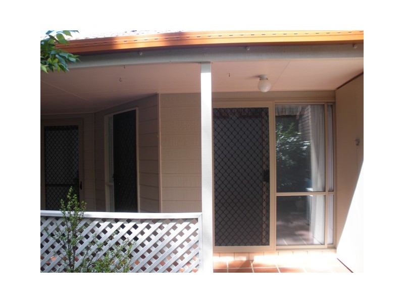 5/123 Freshwater St, Torquay QLD 4655