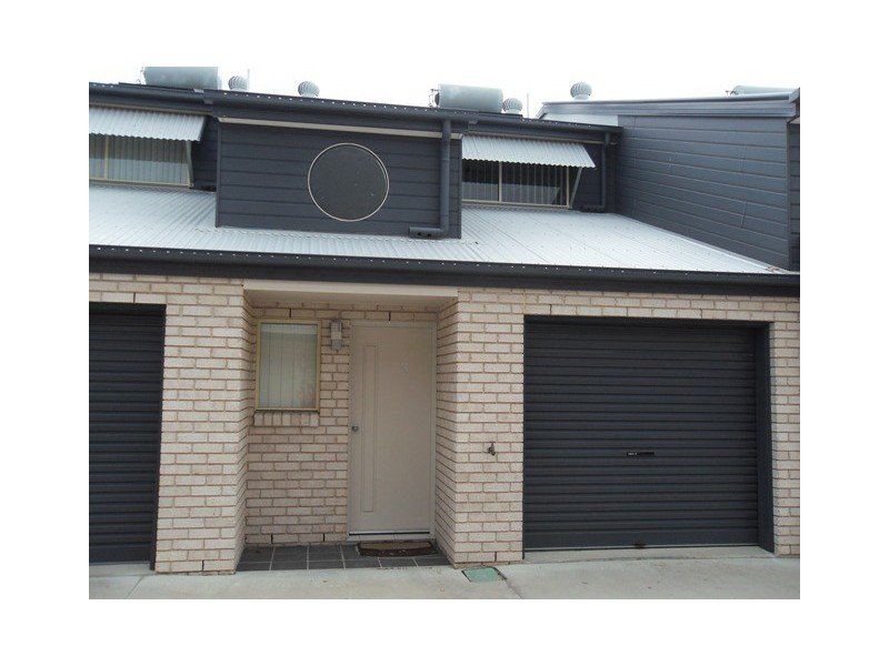 3/66 Winchelsea St, Pialba QLD 4655