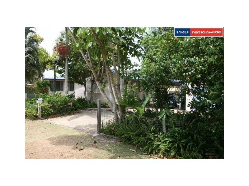 10 Keys Avenue, Torquay QLD 4655