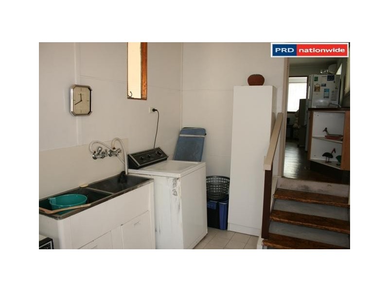 10 Keys Avenue, Torquay QLD 4655