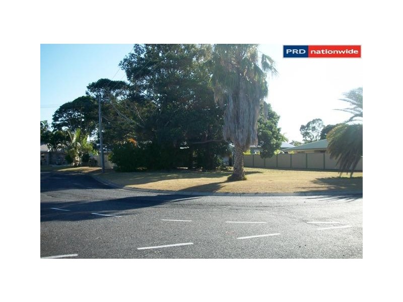 49 Hibiscus Street, Urangan QLD 4655