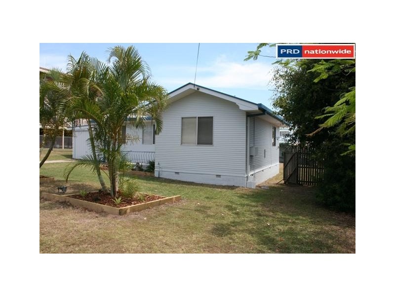 33 John Street, Scarness QLD 4655