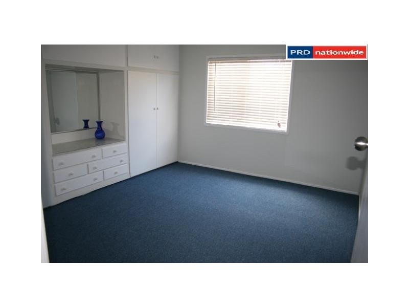 33 John Street, Scarness QLD 4655