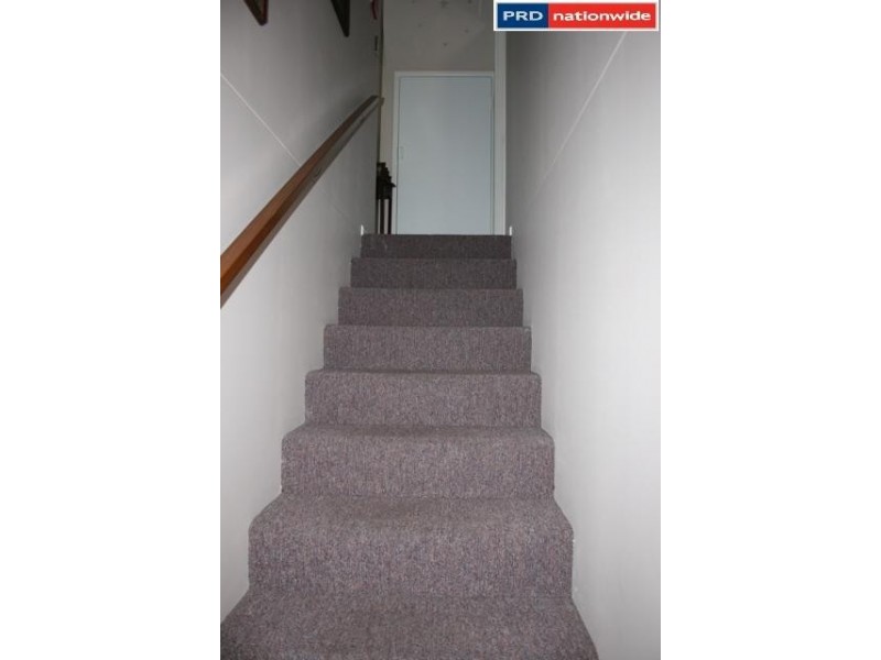 1 Whimbrel Grove, Eli Waters QLD 4655