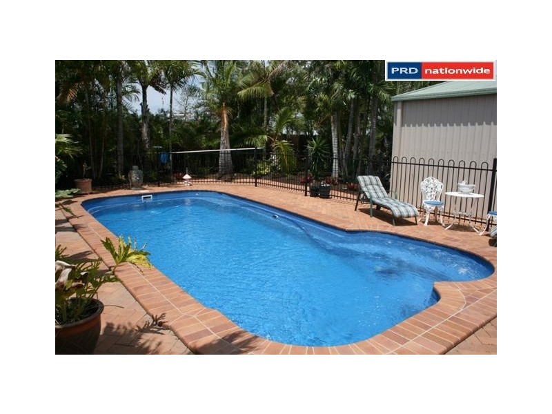 1 Whimbrel Grove, Eli Waters QLD 4655