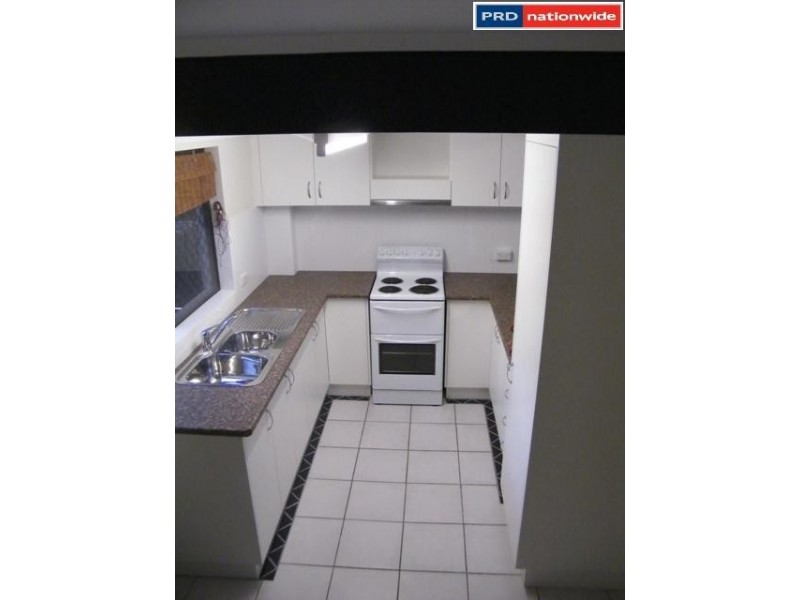 8/10 Mckean Road, Scarness QLD 4655