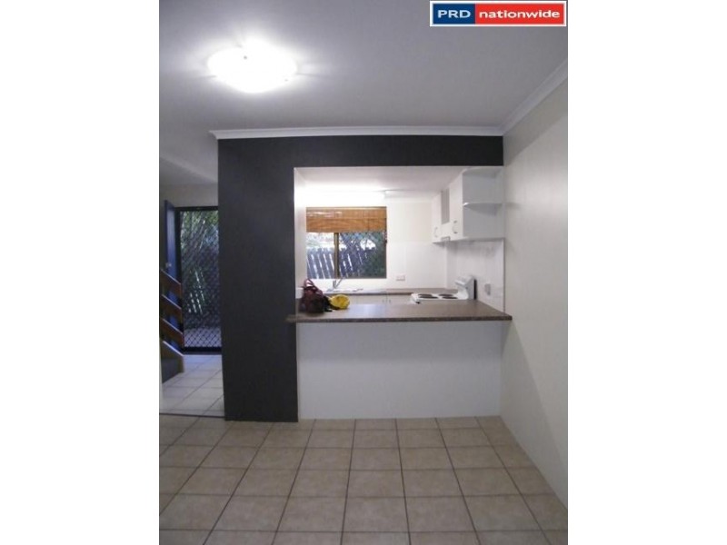 8/10 Mckean Road, Scarness QLD 4655