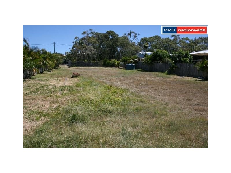 60 Totness Street, Torquay QLD 4655