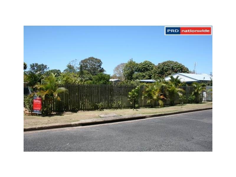 60 Totness Street, Torquay QLD 4655