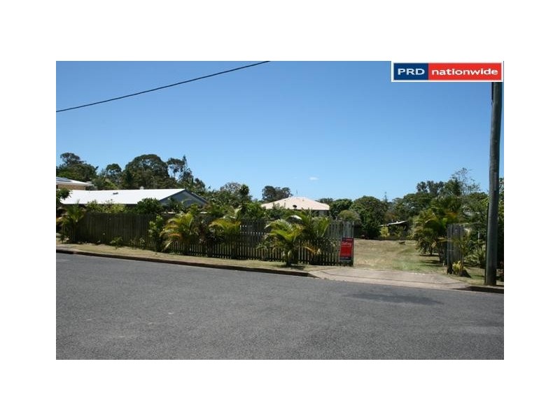 60 Totness Street, Torquay QLD 4655