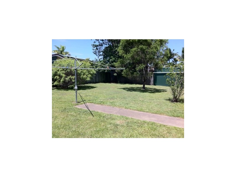 14 Minguin Street, Scarness QLD 4655