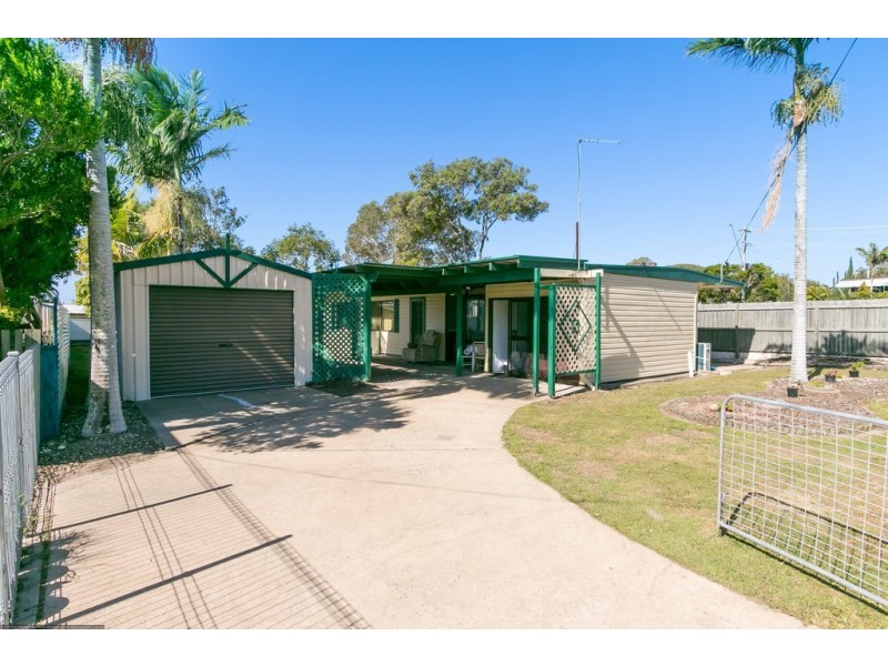 66 Robert Street, Torquay QLD 4655