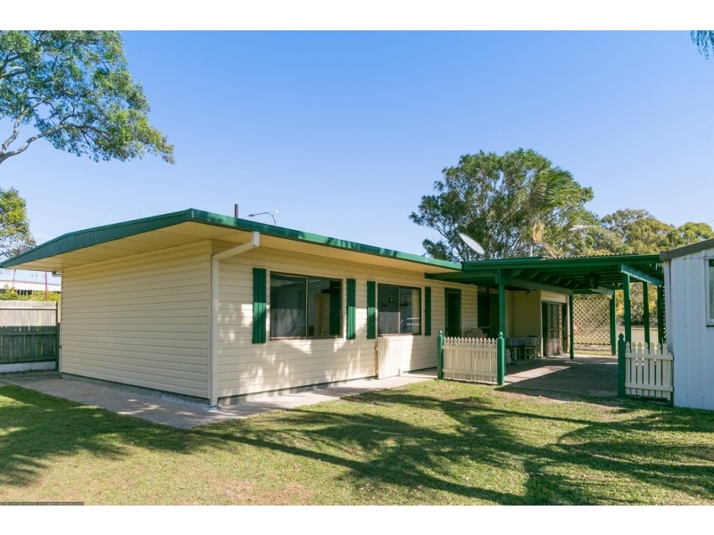 66 Robert Street, Torquay QLD 4655