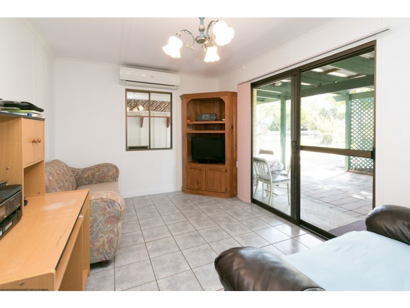 66 Robert Street, Torquay QLD 4655