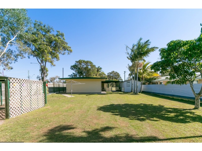 66 Robert Street, Torquay QLD 4655