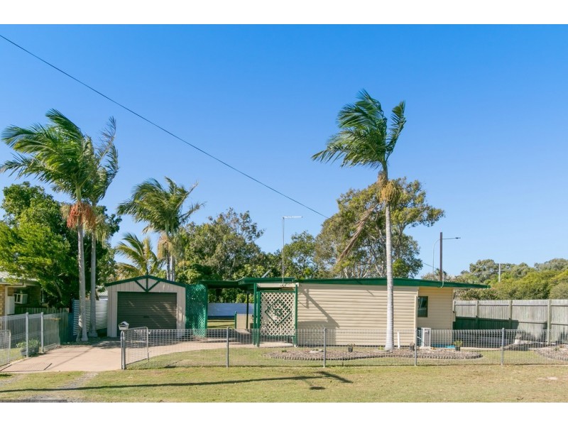 66 Robert Street, Torquay QLD 4655