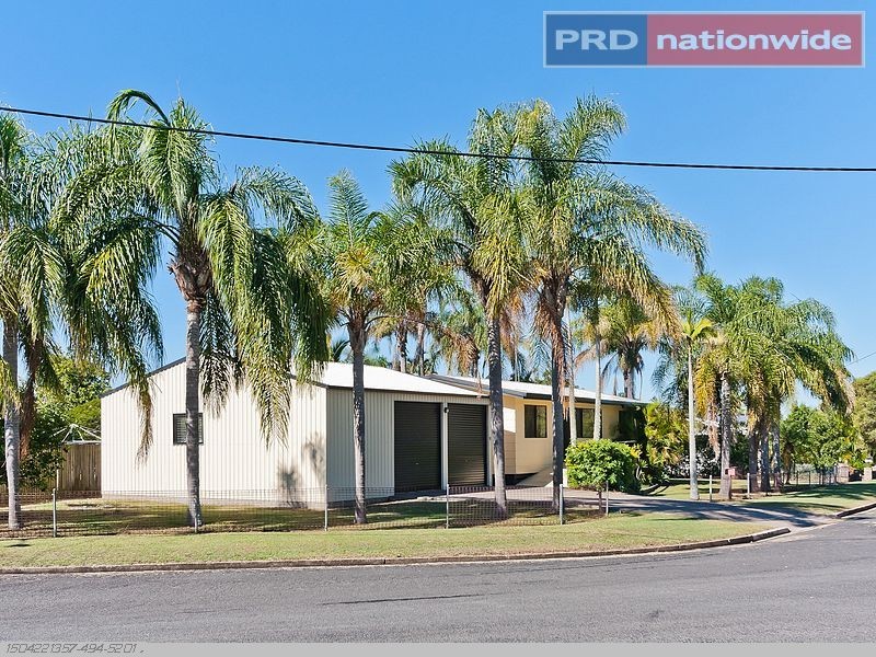 8 Crescent Street, Urangan QLD 4655