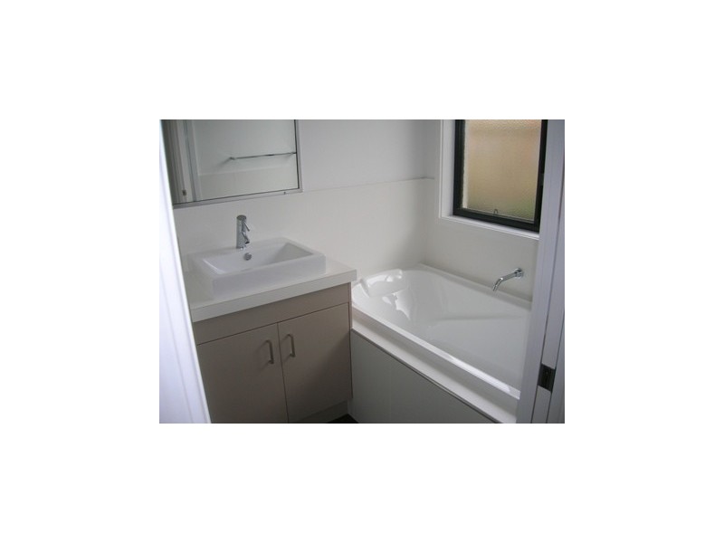 73 Samarai Drive, Kawungan QLD 4655