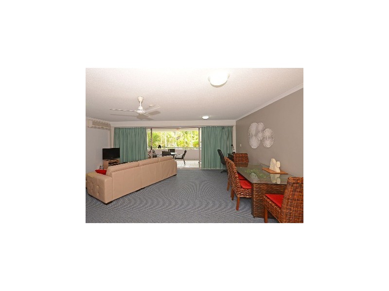 216/386 Esplanade, Torquay QLD 4655
