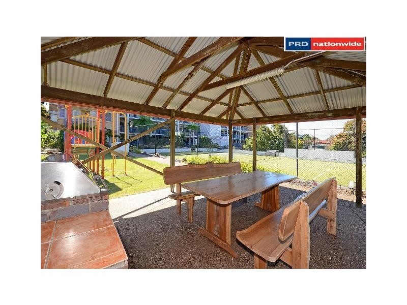 16/386 Esplanade, Torquay QLD 4655