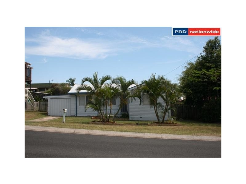 33 John Street, Scarness QLD 4655