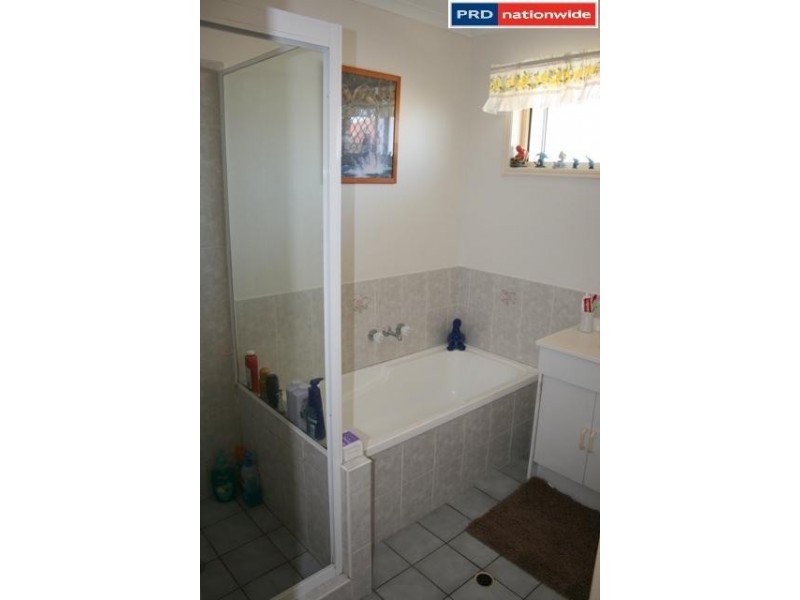 3 Spinnaker Drive, Point Vernon QLD 4655