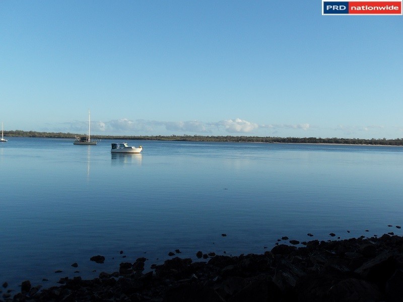 47 Lucas Drive, Burrum Heads QLD 4659