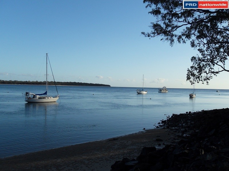 47 Lucas Drive, Burrum Heads QLD 4659