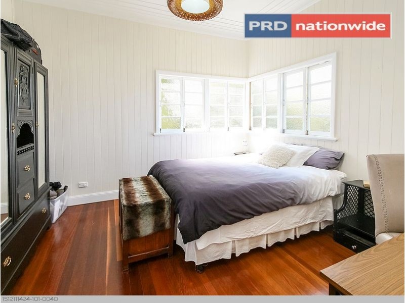 34 Dayman Street, Urangan QLD 4655