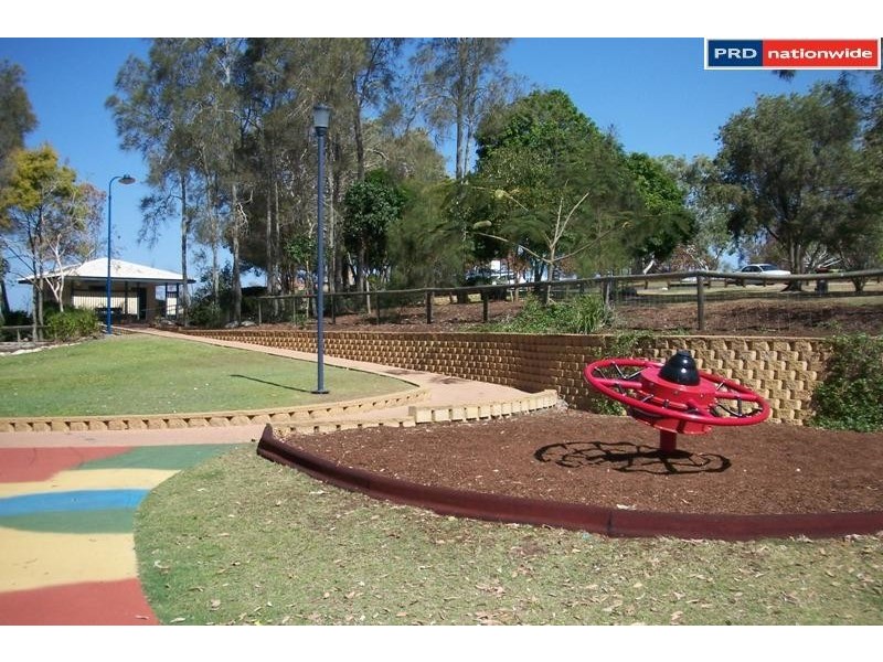 34 Dayman Street, Urangan QLD 4655