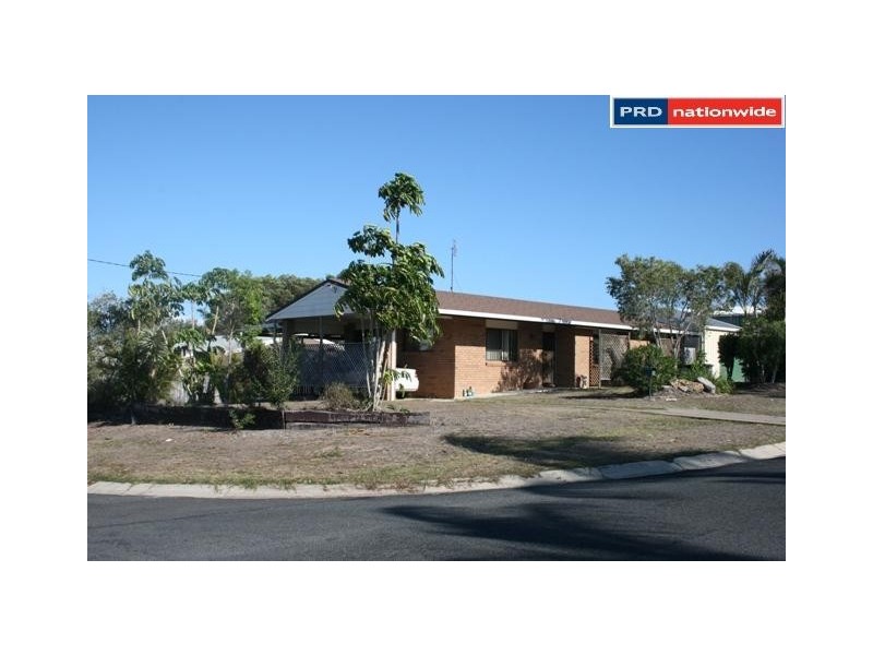 31 Park Street, Urangan QLD 4655