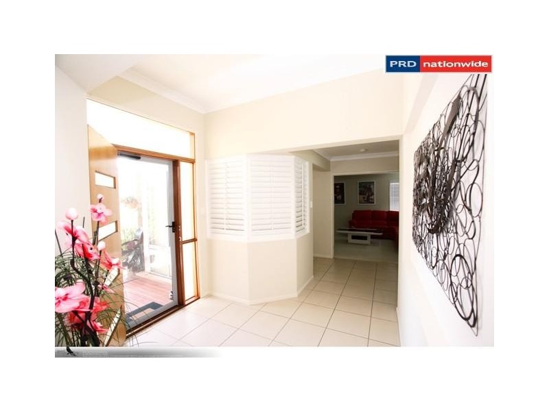 13 Fulmar Court, Burrum Heads QLD 4659