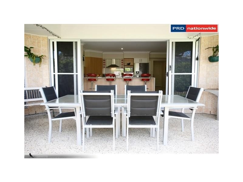 13 Fulmar Court, Burrum Heads QLD 4659