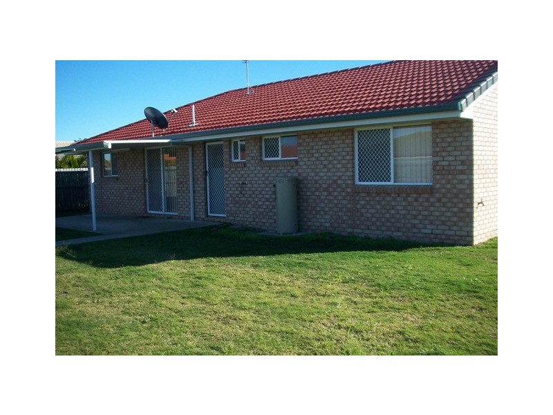 62 Joselyn Dr, Point Vernon QLD 4655