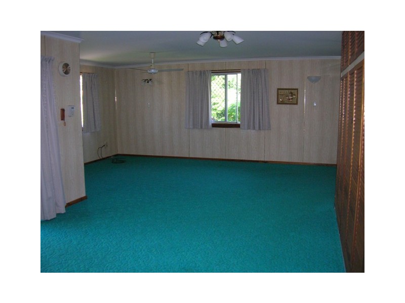 15 Jacaranda Drive, Torquay QLD 4655