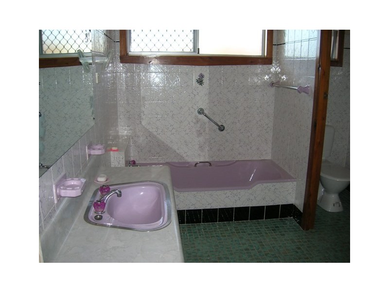 15 Jacaranda Drive, Torquay QLD 4655