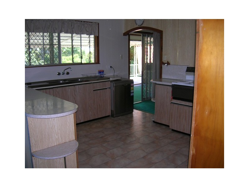 15 Jacaranda Drive, Torquay QLD 4655