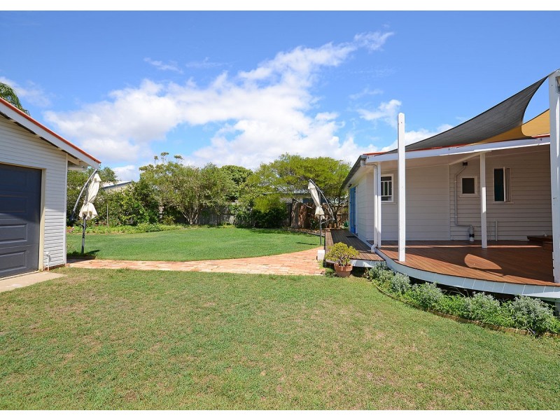 34 Dayman Street, Urangan QLD 4655
