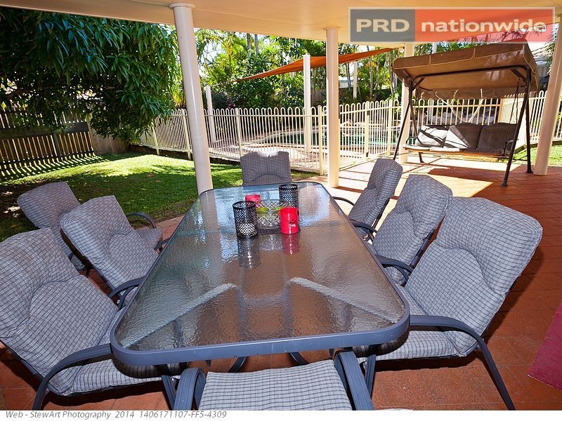 7 Delmo Court, Urraween QLD 4655